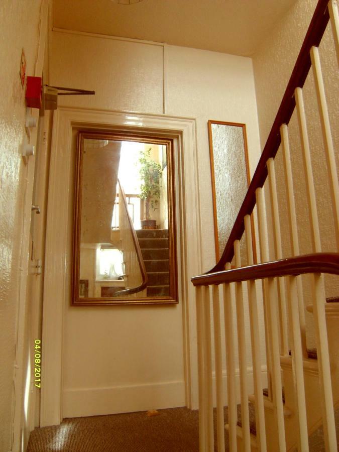 St Martins Guest House Дувър Екстериор снимка