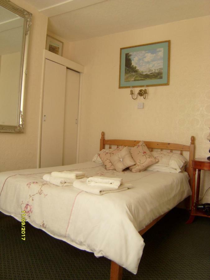 St Martins Guest House Дувър Екстериор снимка