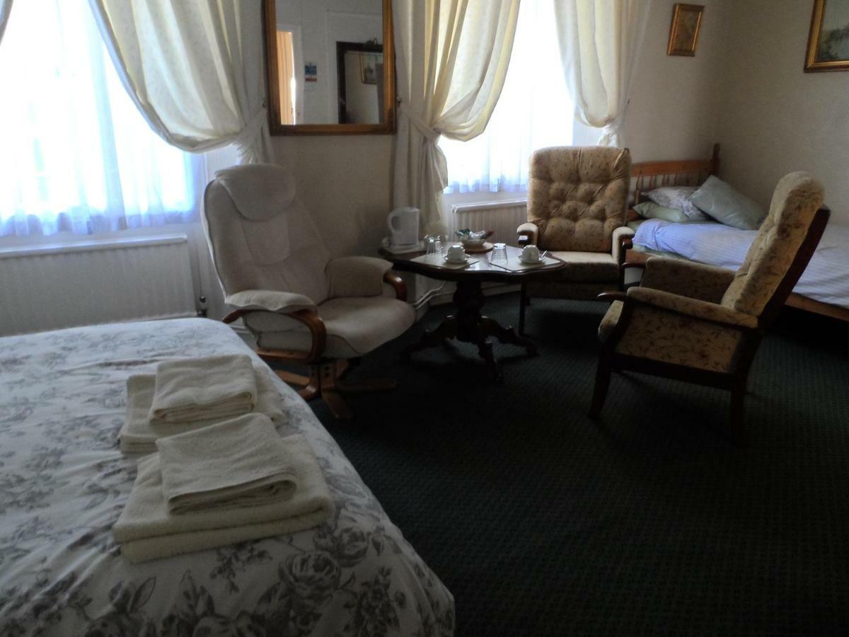 St Martins Guest House Дувър Екстериор снимка